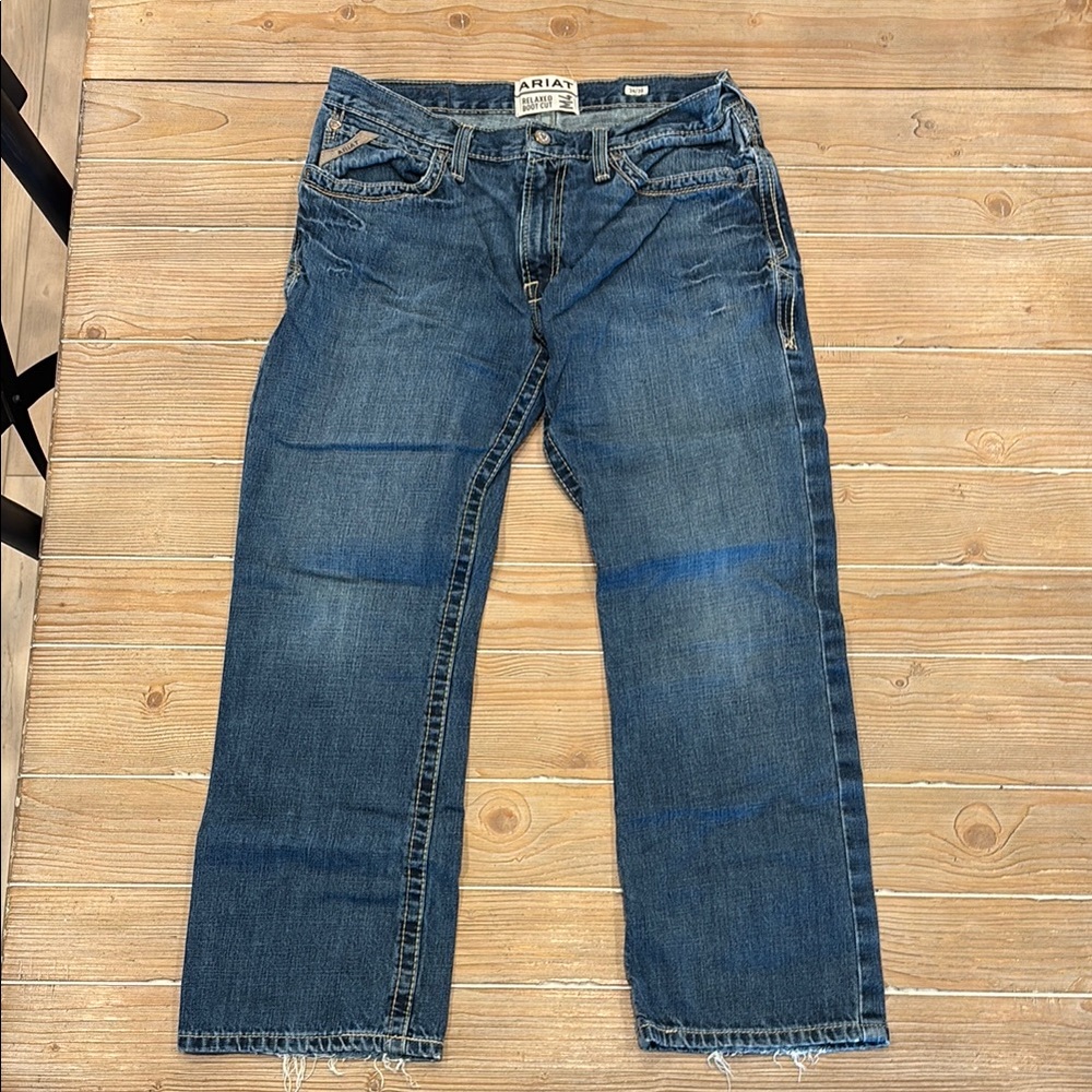 Ariat Blue Relaxed Boot Cut Jeans 34/30